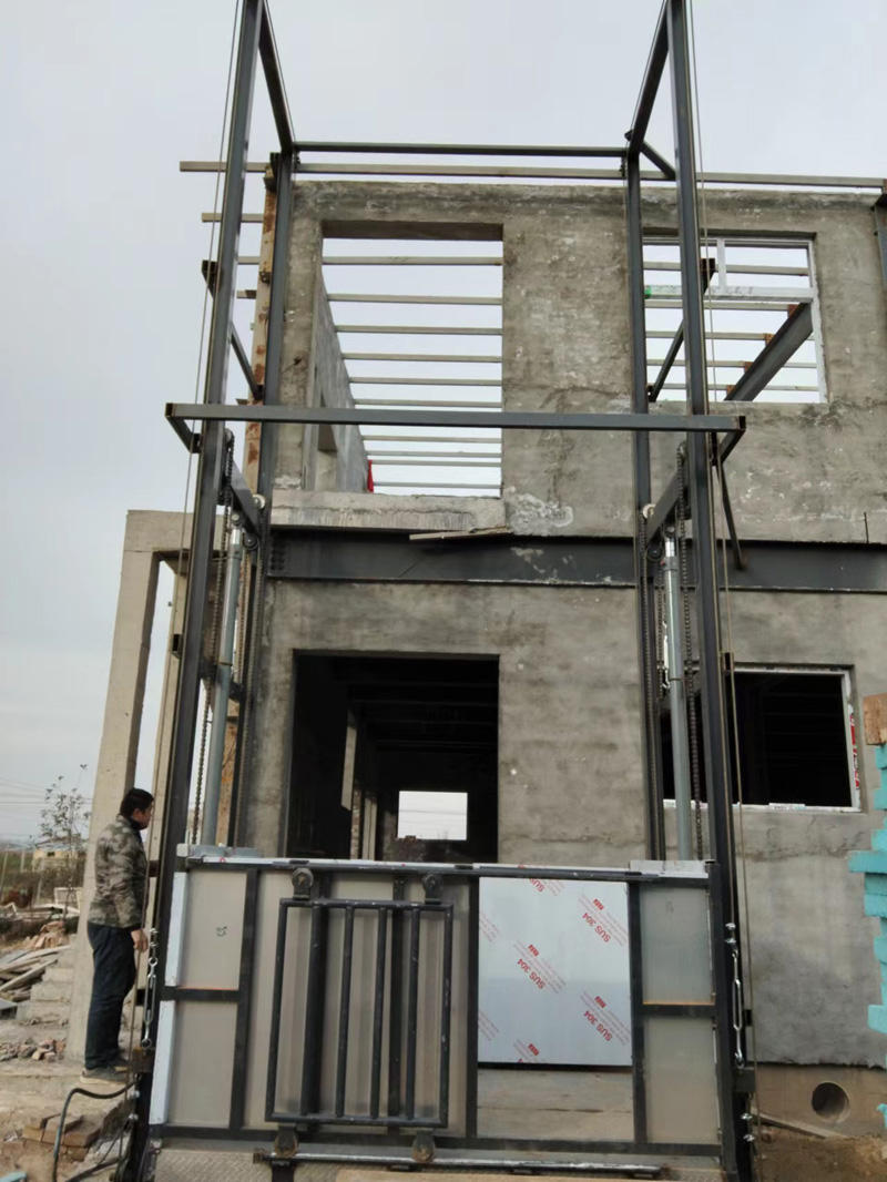 聊城莘縣導軌式升降機